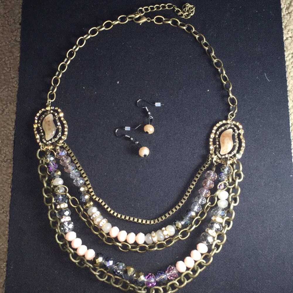 Bundled Necklace & Earring Set NWOT